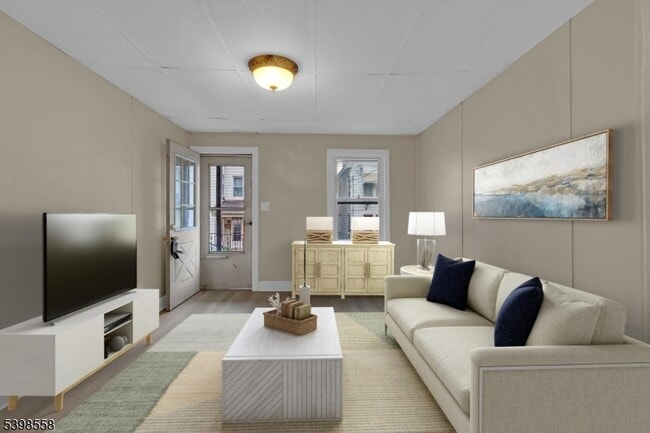 Building Photo - 116 Mercer St