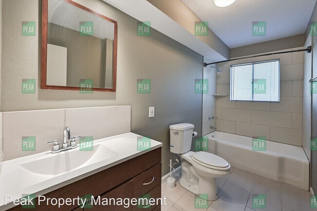 Foto del edificio - 2 br, 1 bath House - 5520 Birchman Ave