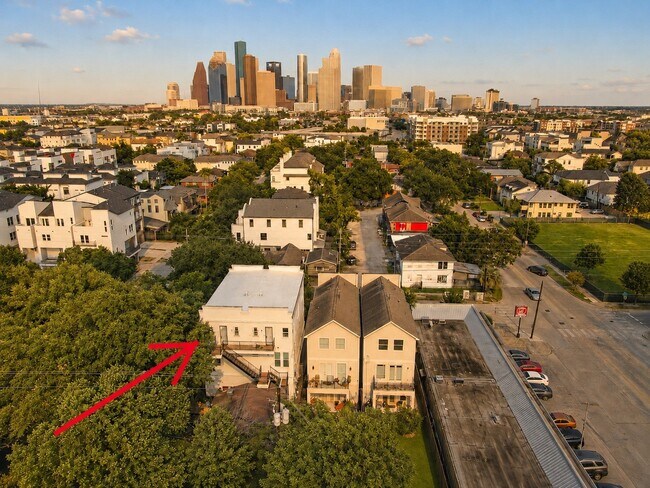 Foto del edificio - 1512 Stanford St