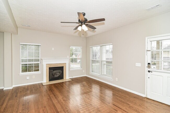 Foto del edificio - 1604 Zurich Dr