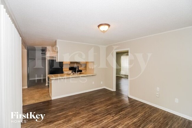 Foto del edificio - 6341 Cheekwood Ave