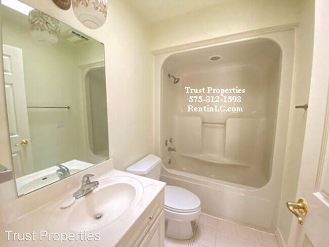 Building Photo - 3 br, 3 bath House - 6800 Via Emma