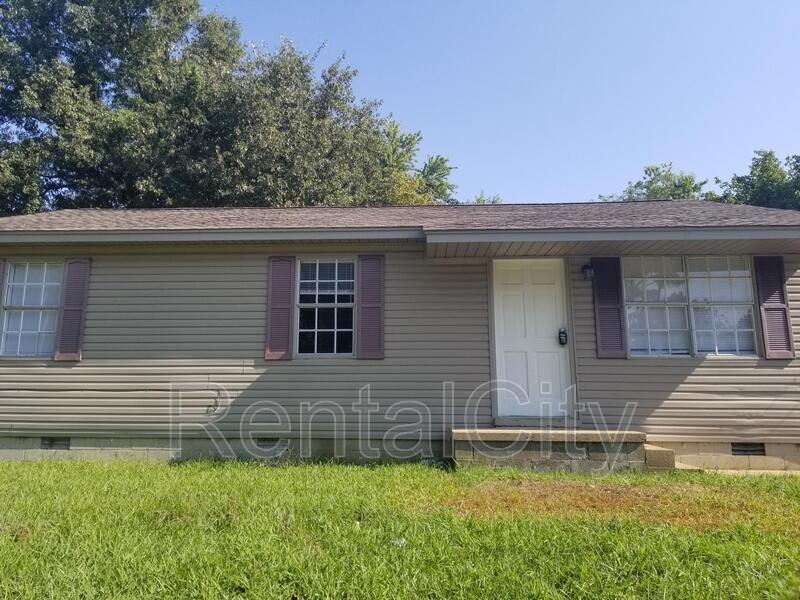 1109 Westmoreland St, Brownsville, TN 38012 House Rental in