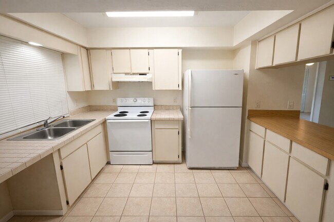 Foto del edificio - 801 SE 5th Ave