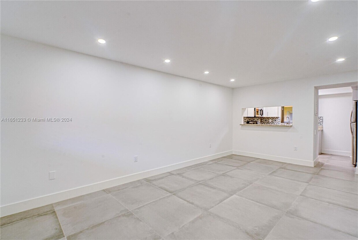 Foto principal - 14941 SW 82nd Terrace
