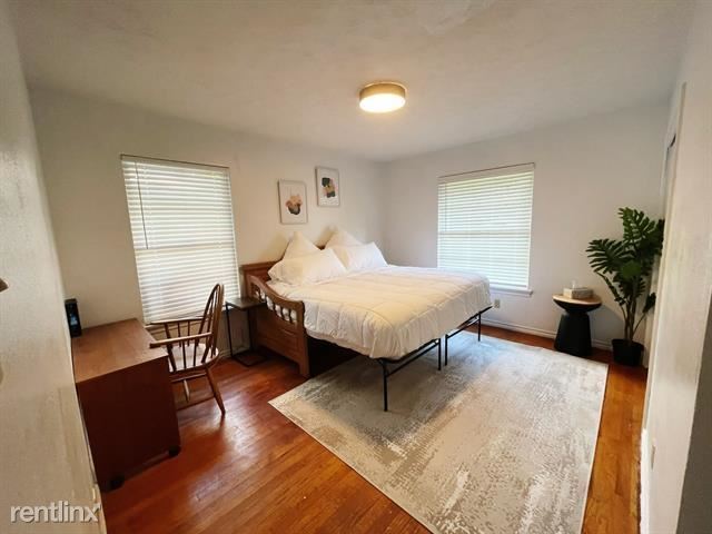 Building Photo - 2 br, 2 bath House - 7715 Huttig Ave