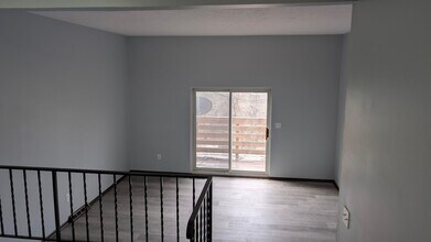 Building Photo - 12-14 Sedalia Ave