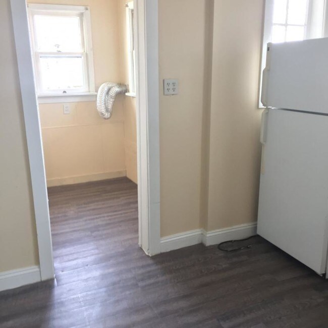 Foto del edificio - 353 N Hanover St