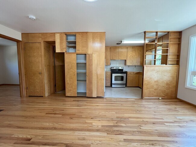 Foto del edificio - Bright & Spacious 1-Bedroom Duplex with Ha...