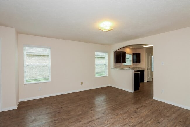 Building Photo - 3803 Cary Creek Dr
