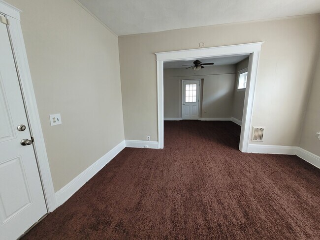 Foto del edificio - 309 Ridgeway Ave