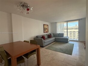 Building Photo - 3161 S Ocean Dr