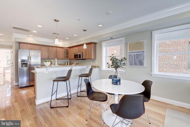 Foto del edificio - 5511 Colorado Ave NW