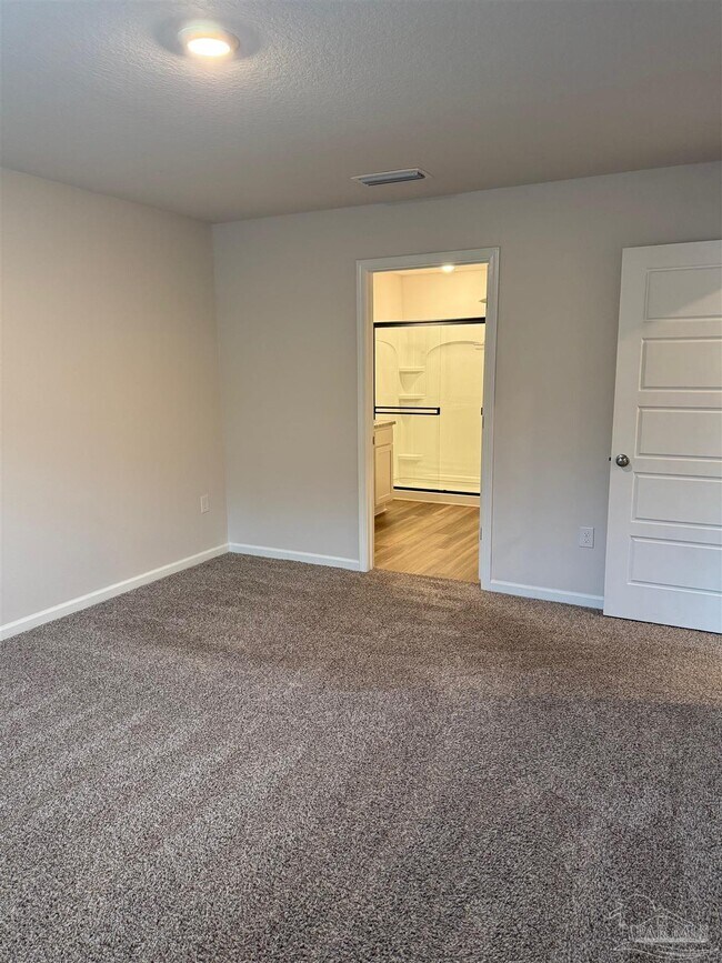 Building Photo - 9644 Angel Oak Dr