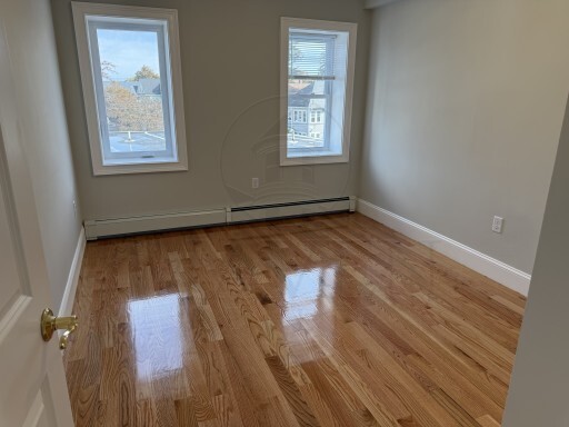 Building Photo - 196 North St