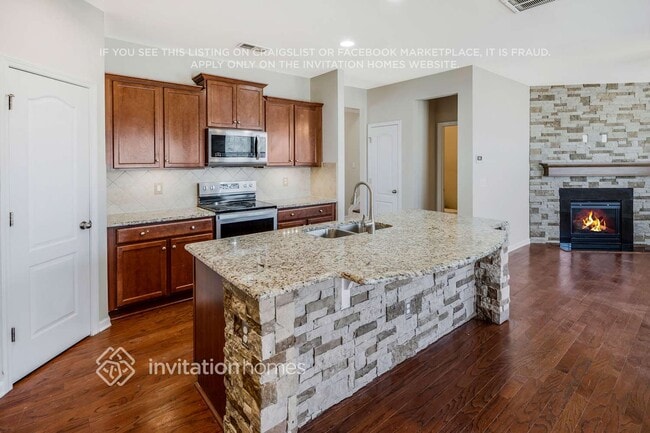 Foto del edificio - 12507 Surreykirt Lane