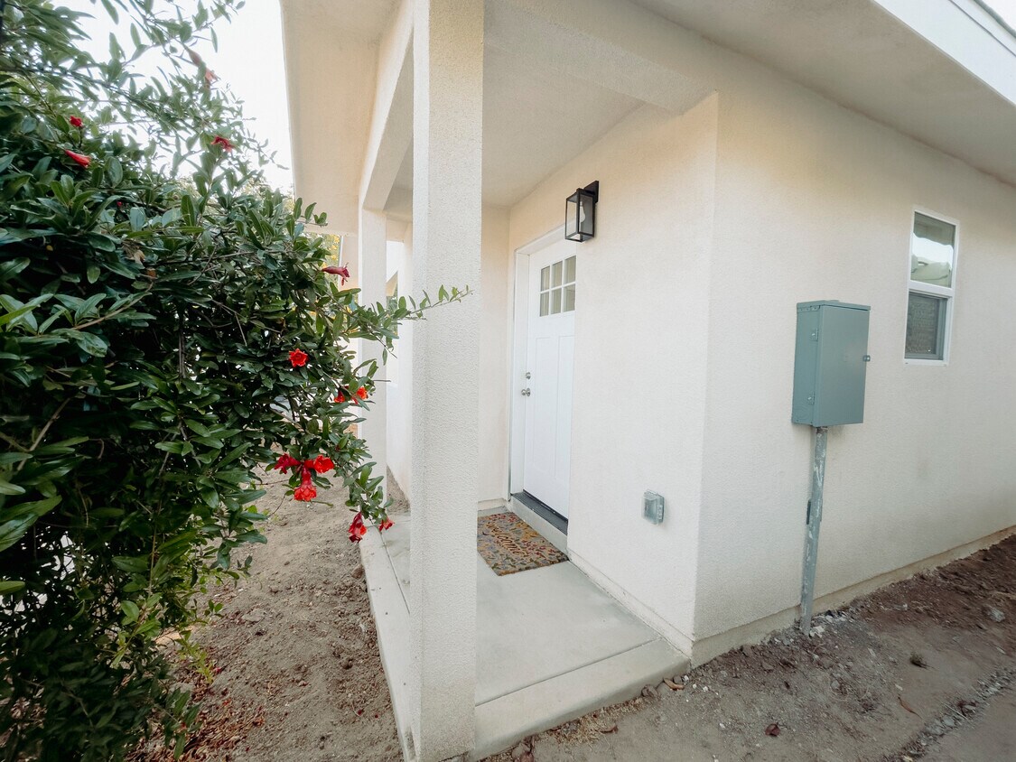 Foto principal - 15119 Charlee Ct