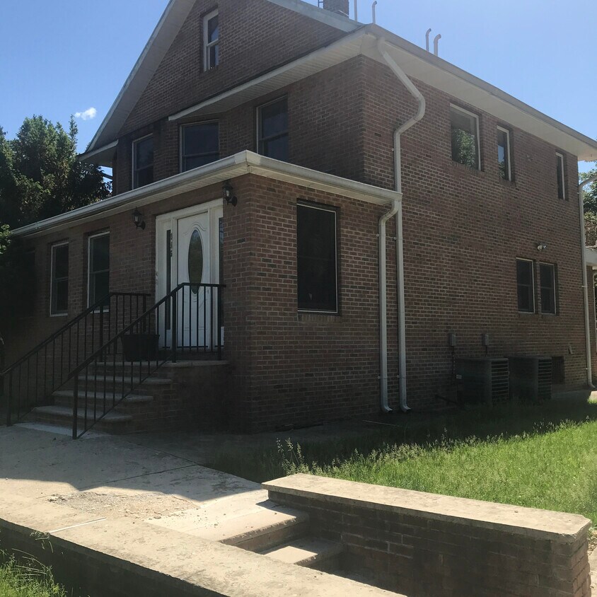 385 Godwin Ave, Wyckoff, NJ 07481 Apartments in Wyckoff, NJ