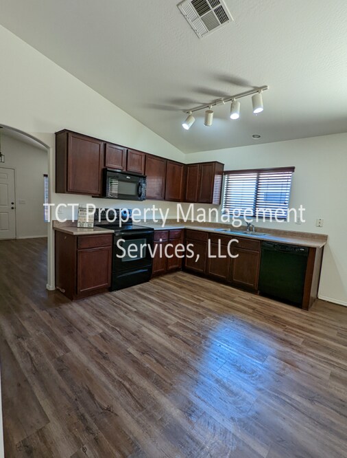 Foto del edificio - Quaint 3 bed/2 bath in Windmill Village