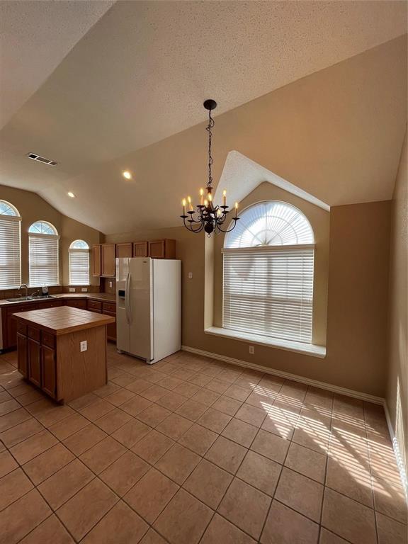 Building Photo - 4700 Great Divide Dr