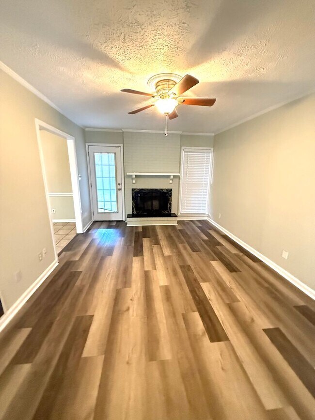 Foto del edificio - **3 Bed 2.5 Bath located off Vaughn Road ** Call 334-366-9198 to schedule a self tour