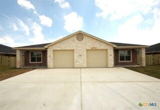 Building Photo - 4509 Cambridge Dr