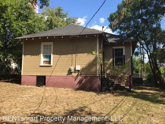 Building Photo - 3 br, 1 bath House - 4007 Holly Avenue