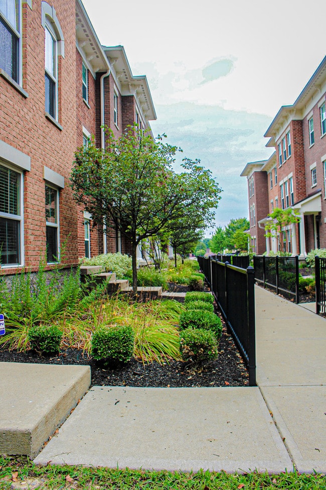 Building Photo - 9484 Oakley Drive, Indianapolis, Indiana