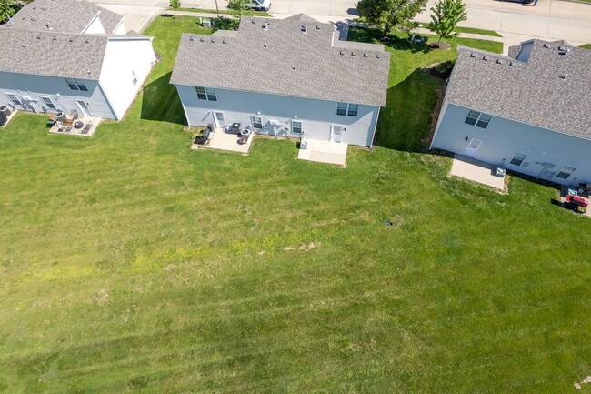 Building Photo - 2416-2418 Northampton Dr.