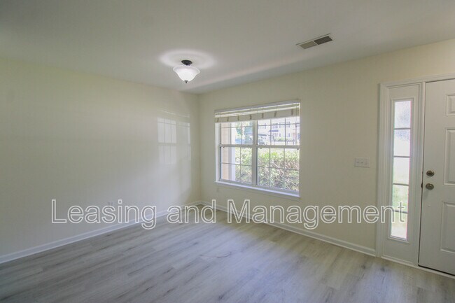 Foto del edificio - 1247 Island Club Dr
