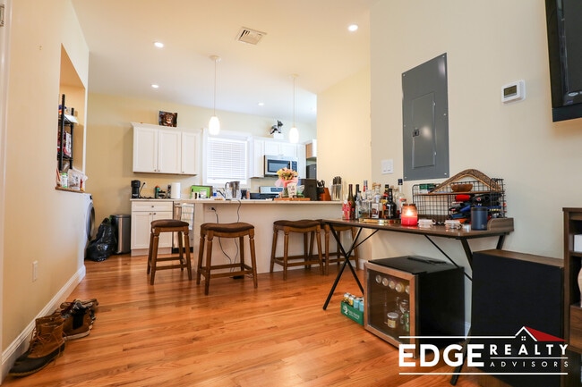 Photo - 35 Winship St Apartment