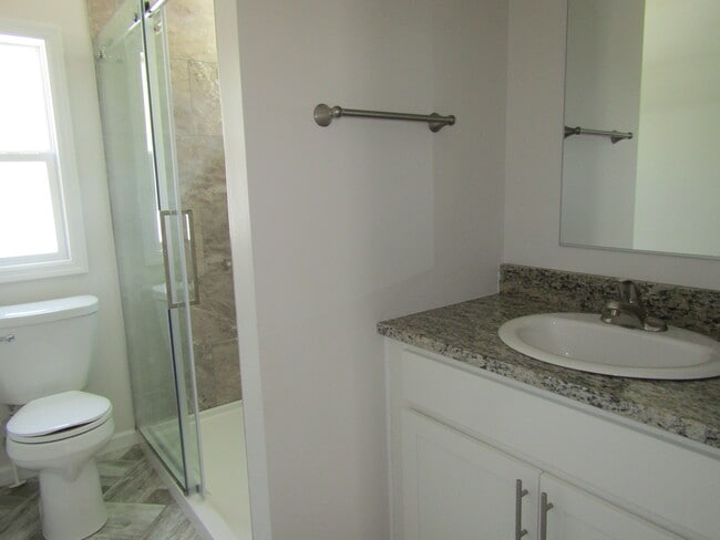 Building Photo - 273 Oak Harbor Camp