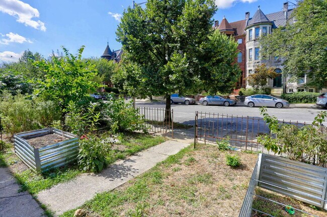 Foto del edificio - 3BD/1BA: Stunning Duplex in Baltimore City