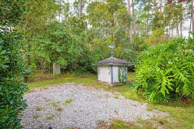 Foto del edificio - Beautiful 4BR Home with Fireplace, Screene...