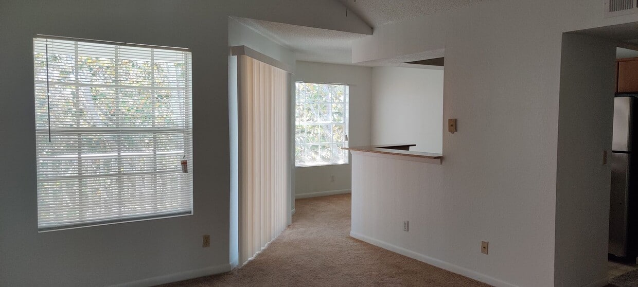 Photo - Lexington Place - 0734
