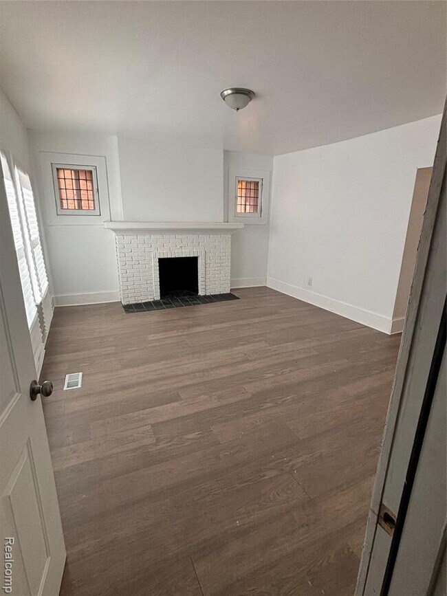 Foto del edificio - 3008 Cortland St