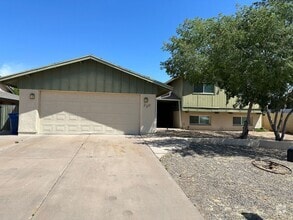 Building Photo - 230 E Strahan Dr
