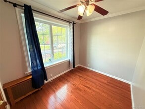 Building Photo - 41 Dewitt St