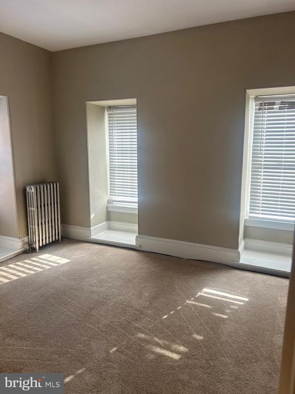 Foto del edificio - 349 Main St