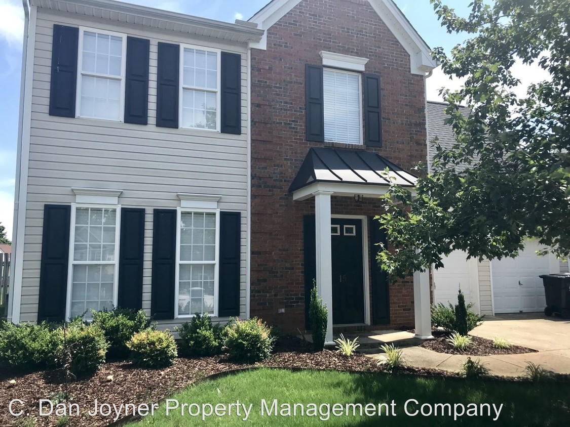 Primary Photo - 3 br, 2.5 bath House - 15 Summerfield Ct