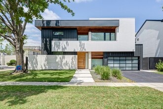 Building Photo - 4028 Chatham Ln
