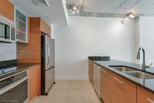 Foto del edificio - 3451 NE 1st Ave