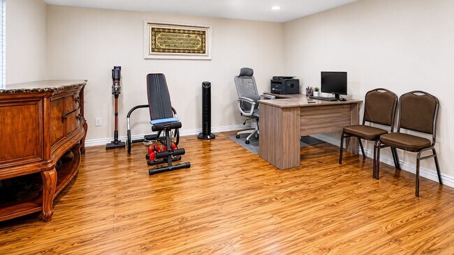 Foto del edificio - 1622 Pheasant Creek Dr