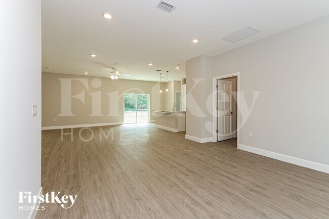 Foto del edificio - 514 Warwick St SE