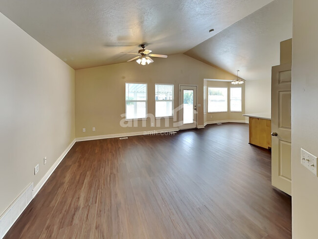 Building Photo - 1619 W 1375 S