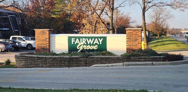 Foto del edificio - 2331 Ogden Ave