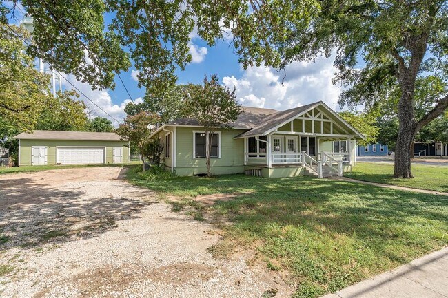 Foto del edificio - 3100 Ranch to Market Rd 1869