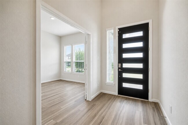 Building Photo - 9219 Edgeberry Dr