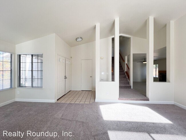 Foto del edificio - 4 br, 3 bath House - 8119 Point Loma Way