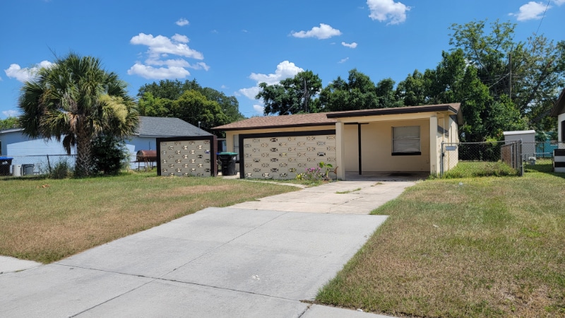 Foto principal - 4806 Vanguard St